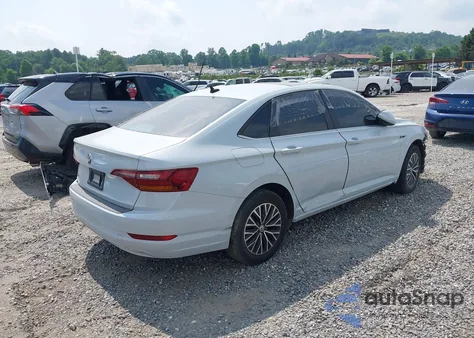 2019 Volkswagen Jetta 1.4T Sel z USA, uszkodzony, nr VIN 3VWE57BU1KM035952
